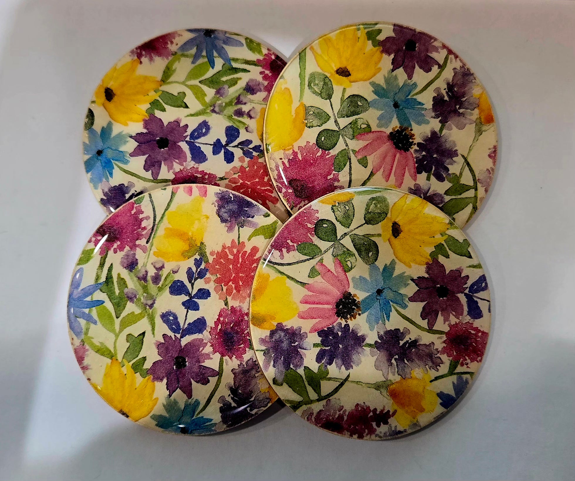 Floral resin coasters (set of 4)