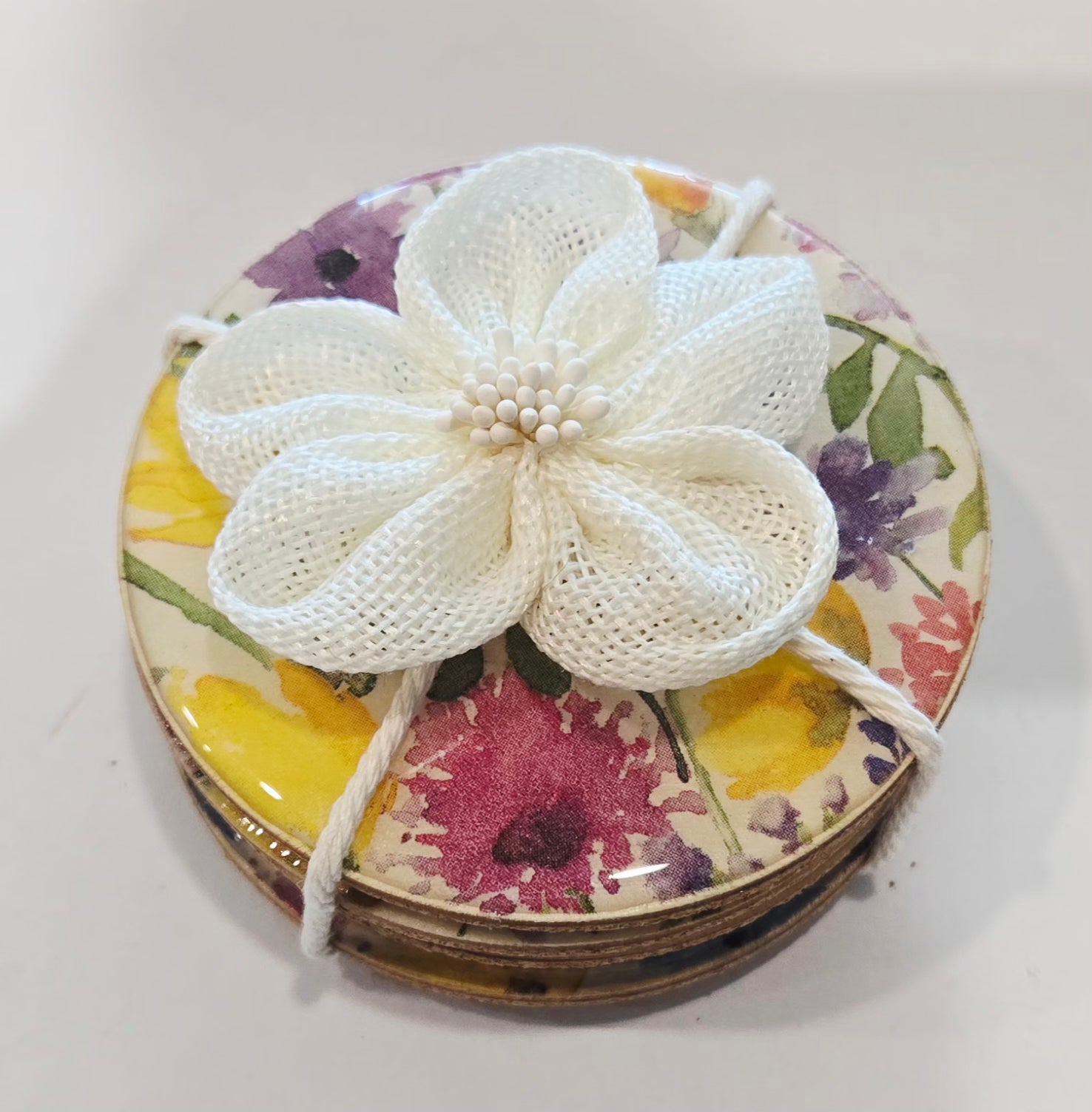 Floral resin coasters (set of 4)