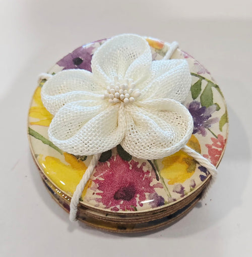 Floral resin coasters (set of 4)