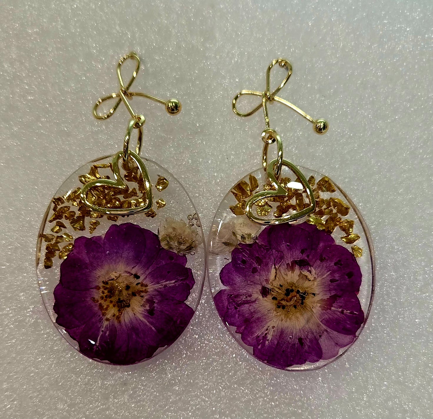 Natural dried flower resin earrings